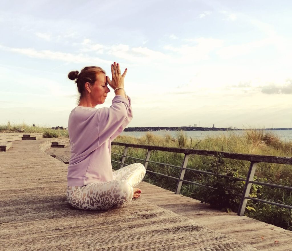 Yoga an der Ostsee